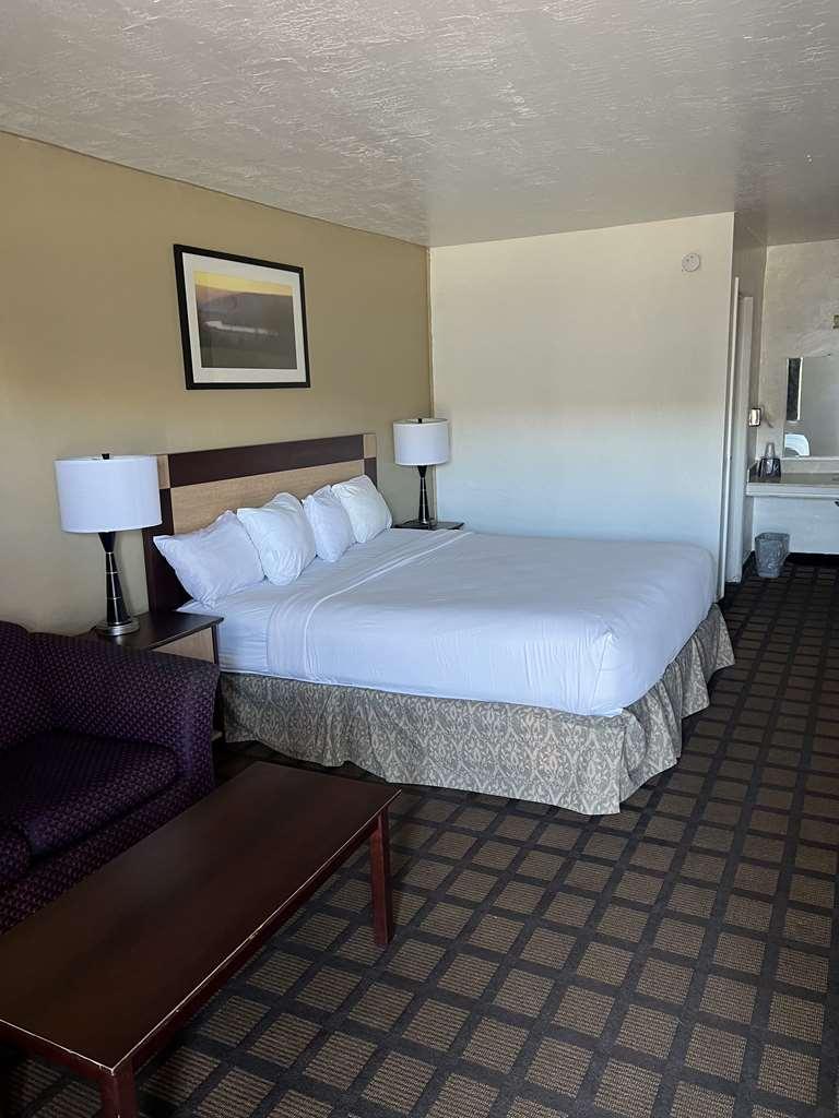 Americas Best Value Inn Wendover Cameră foto